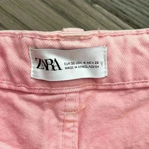 ✨🆕Zara🆕✨ | Pink and white  ombré Bermuda Jean shorts - Picture 6 of 11